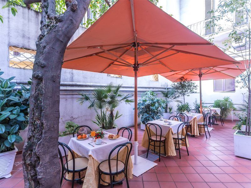Raeli Hotel Lux Roma Esterno foto