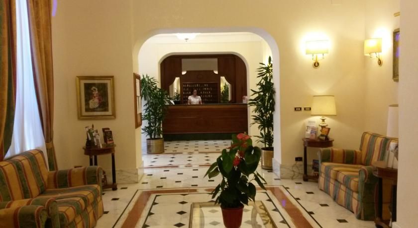 Raeli Hotel Lux Roma Esterno foto