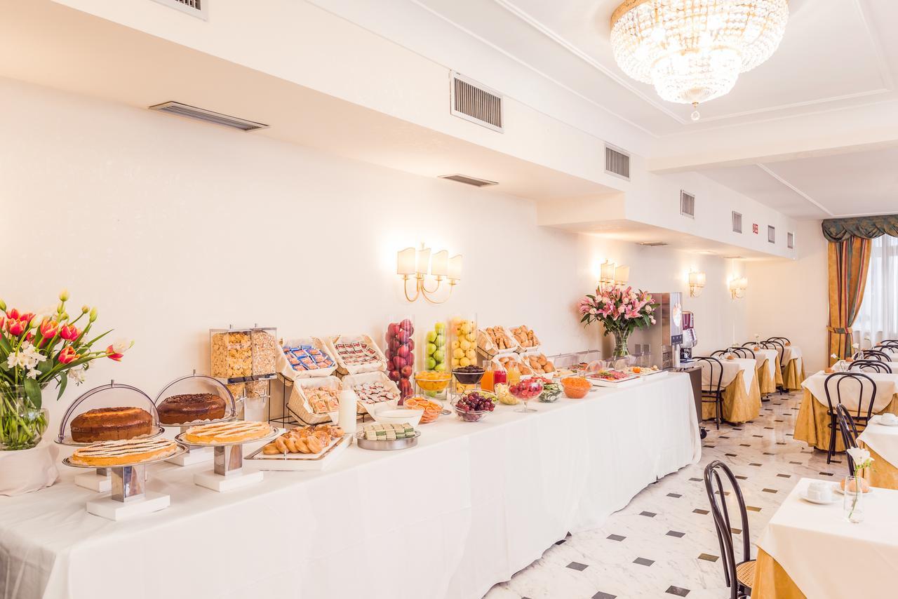 Raeli Hotel Lux Roma Esterno foto