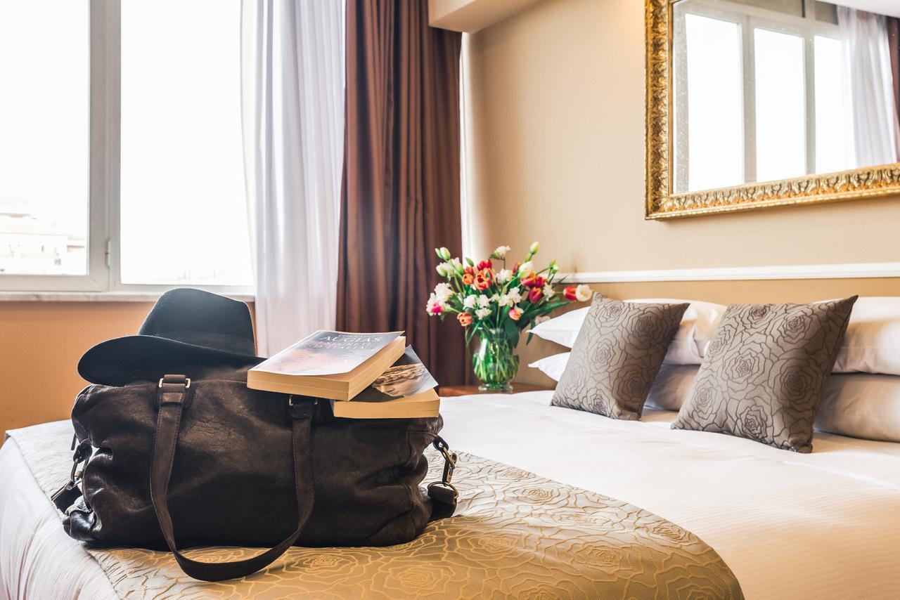 Raeli Hotel Lux Roma Esterno foto